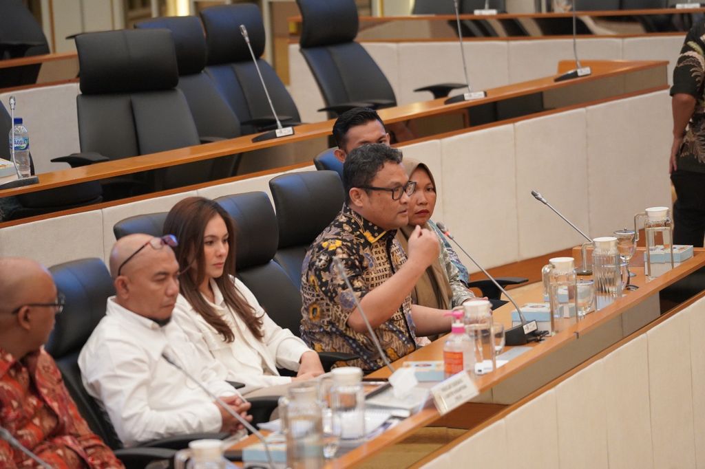 Wulan Guritno Bertemu Komisi IV DPR RI