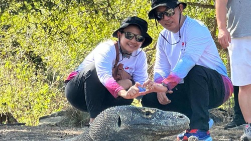 Delegasi AMMTC melakukan penanaman pohon di Taman Nasional Komodo