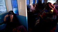 Penumpang harus membayar tarif Rp 80 ribu per orang dengan jarak tempuh sekitar 4 jam.  