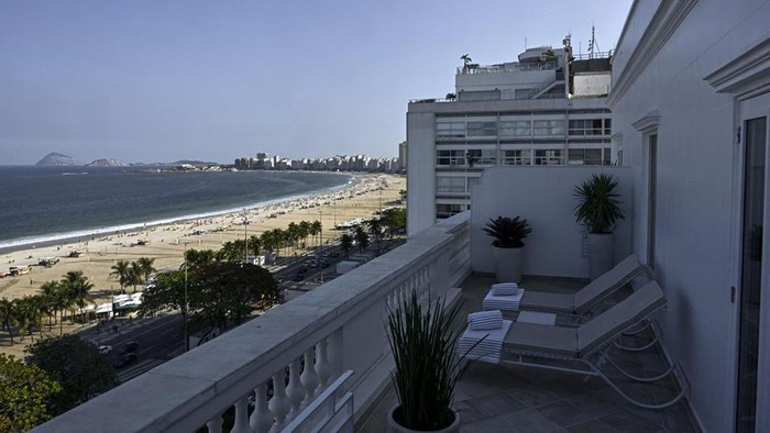 Pemandangan umum Belmond Copacabana Palace Hotel di Pantai Copacabana, zona selatan Rio de Janeiro, Brasil.