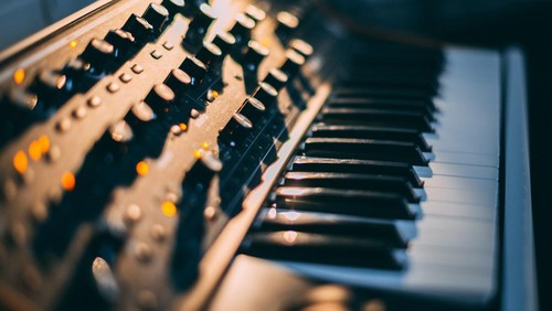 Ilustrasi tempat kursus musik di Bandung.