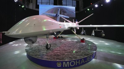 Iran Pamer Drone Buatan Dalam Negeri, Diklaim Bisa Jangkau Israel