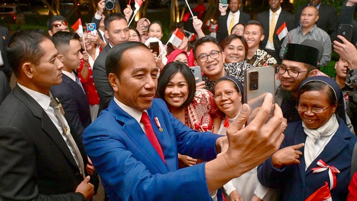 Jokowi saat tiba di Afrika Selatan (Biro Pers Setpres)