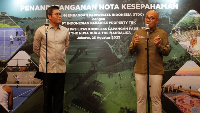 Kawasan Mandalika Bakal Punya Lapangan Padel Tenis Kelas Dunia Mandalika dan Nusa Dua bakal memiliki lapangan padel tenis bertaraf internasional. Nantinya bakal menjadi pusat kegiatan olahraga bagi semua kalangan di wilayah tersebut.