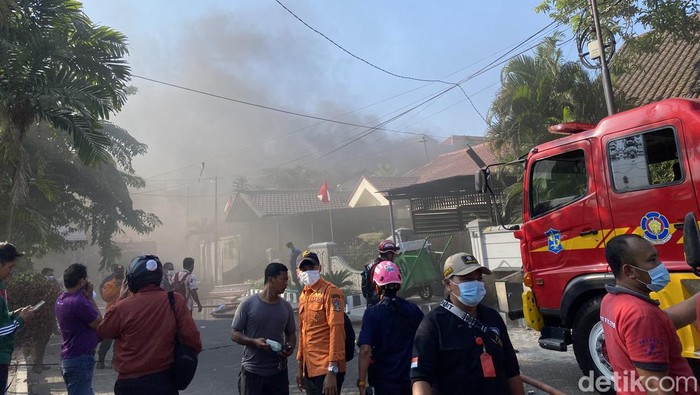 Kebakaran rumah di Jemur Wonosari Surabaya