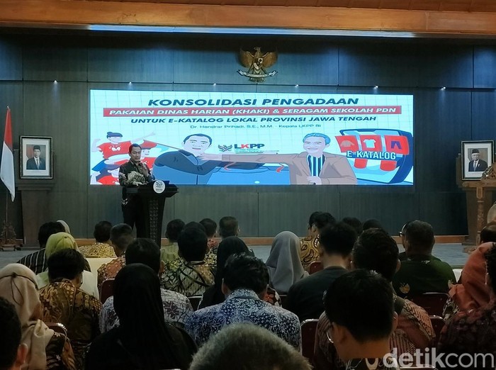 Ketua LKPP Hendrar Prihadi di acara konsolidasi pengadaan elektronik lokal Pemerintah Provinsi (Pemprov) Jateng di Balai Kota Solo, Kamis (24/8/2023).
