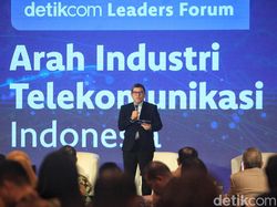 Melihat Sesi Pertama detikcom Leaders Forum