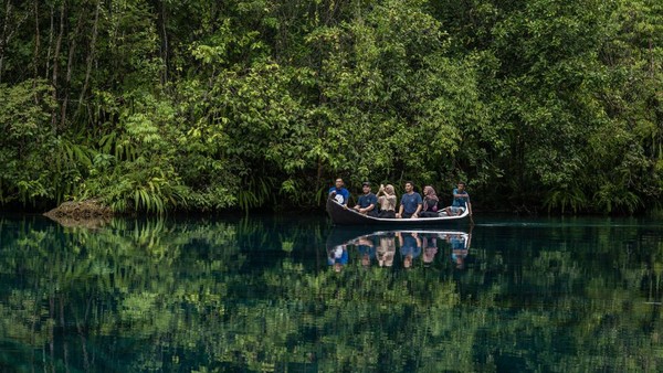 Menikmati Indahnya Danau Paisupok, Wisata Unggulan Banggai Kepulauan