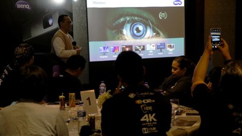 W4000i hadir dengan teknologi HDR-PRO teknik rentang dinamis tinggi yang dioptimalkan oleh proyektor, termasuk Peningkatan Kontras Lokal (Local Contrast Enhancement), untuk menampilkan detail halus dalam pemandangan terang atau gelap yang sangat sulit.