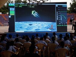 Gokil! Roket India Berhasil Mendarat di Bulan