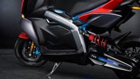 Kali ini giliran TVS Motor Company yang resmi memperkenalkan motor listrik mereka secara global, yang disapa TVS X. Foto: dok. TVS