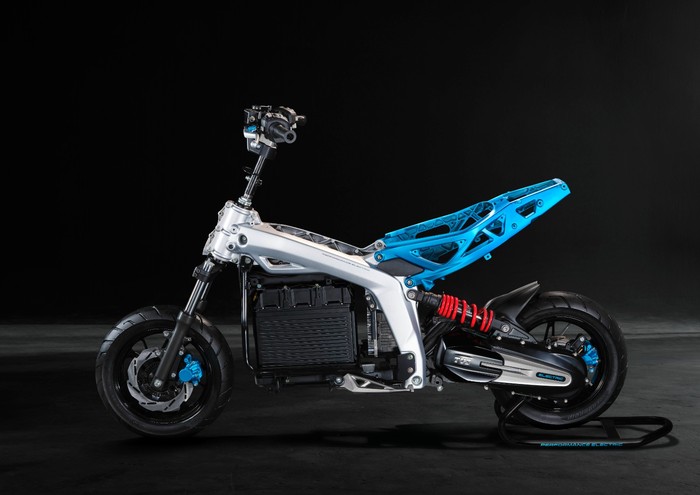 Motor listrik TVS X Motor listrik TVS X