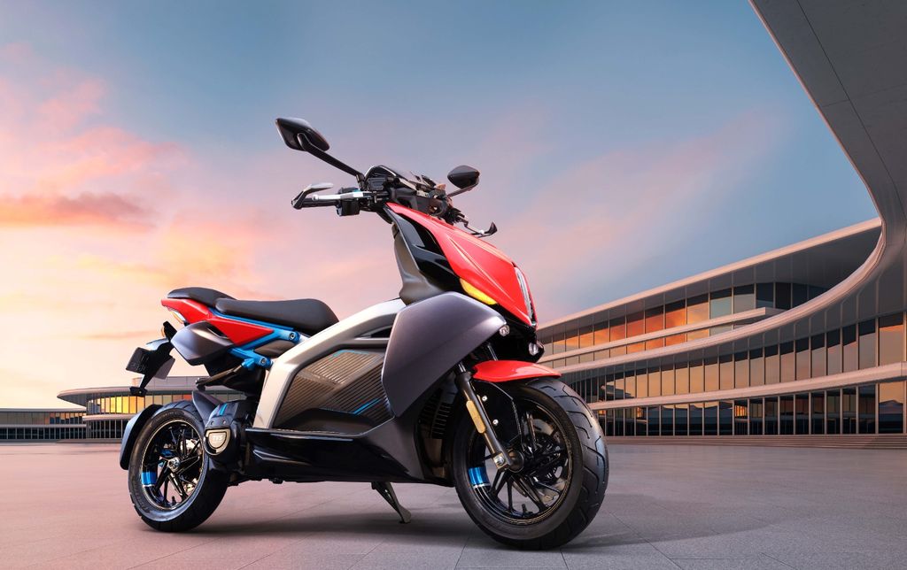 Motor listrik TVS X