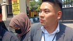 Oklin Fia Kini Tertunduk Lesu Usai Bikin Heboh Jilat Es Krim