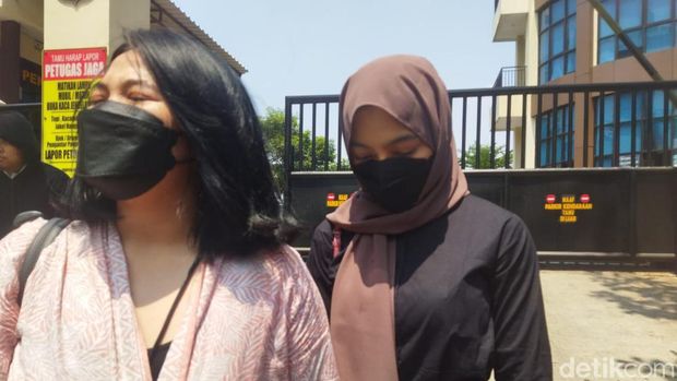 Oklin Fia diperiksa di Polres Metro Jakarta Pusat, Kamis (24/8/2023).