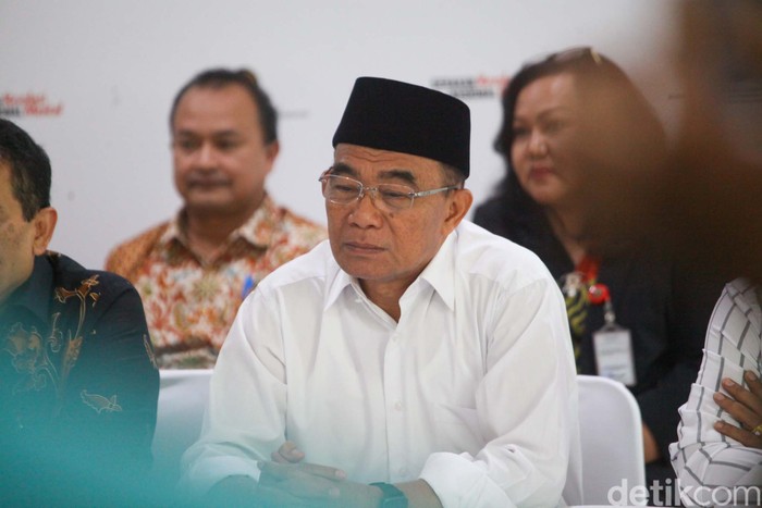 Kemenko PMK bakal menggelar Pawai Budaya Reog Ponorogo di Jakarta akhir pekan ini. Pawai ini bertujuan membangun dukungan agar Reog Ponorogo menjadi WBTB UNESCO.