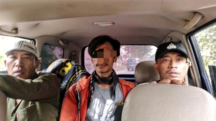 Pelaku pembakaran rumah orang tua di Sukabumi.