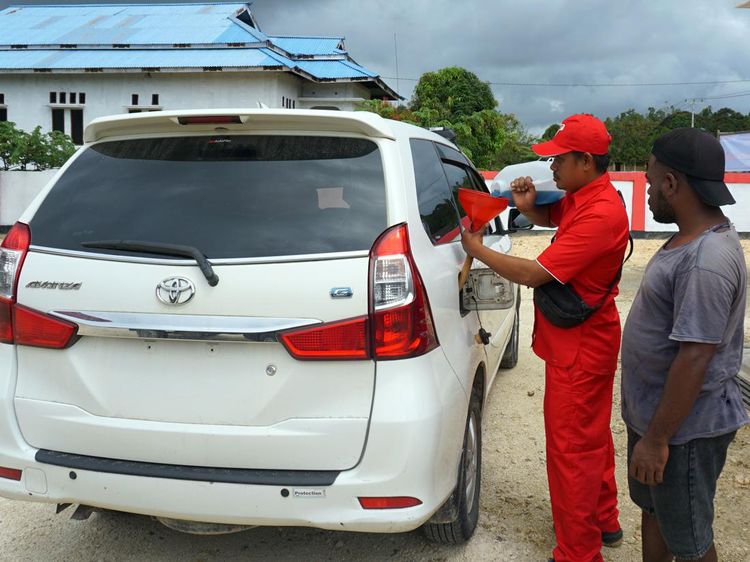 Peresmian Penyaluran BBM Satu Harga di Daerah Pelosok