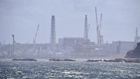 Air limbah itu akan dibuang ke lautan dengan kecepatan maksimum mencapai 500.000 liter per hari di lepas pantai timur laut Jepang. Proses pelepasan air limbah PLTN Fukushima ini akan memakan waktu selama beberapa dekade ke depan.