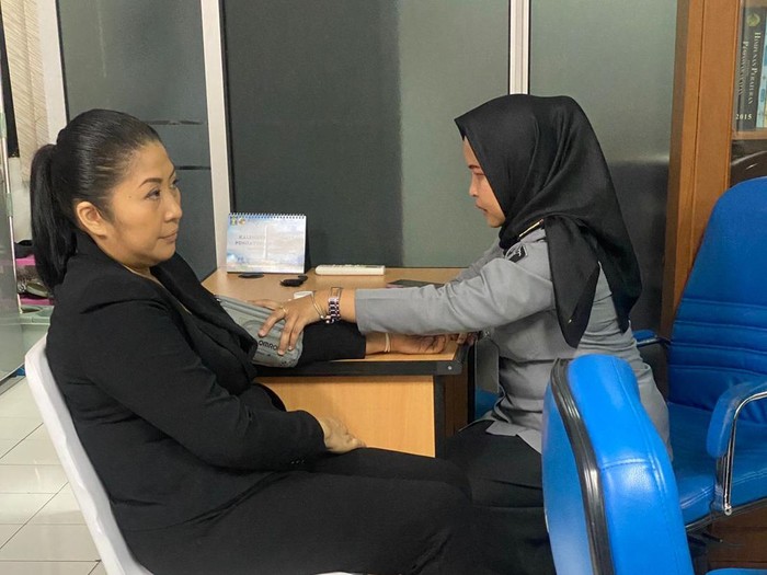 Putri Candrawathi saat dijebloskan ke Lapas (dok. Kemenkumham)