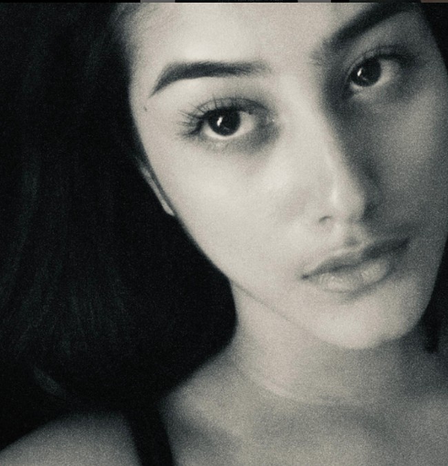 Banyak yang memuji kecantikan Raia Wahab di Instagram. Bahkan menyamakan paras cantiknya dengan sang ibunda. Foto: Instagram @raiawahab