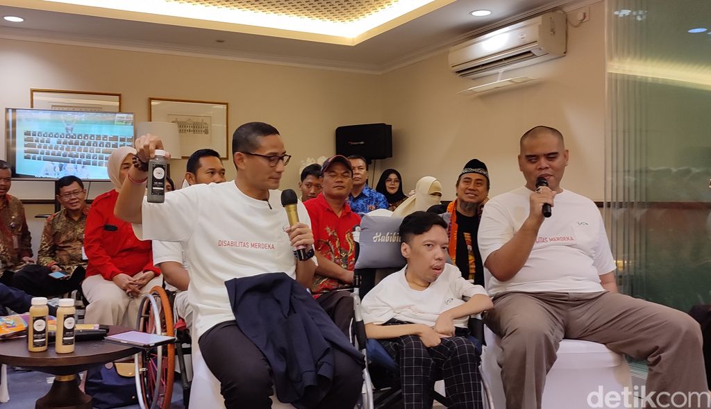Sandiaga Uno dalam acara Disabilitas Merdeka