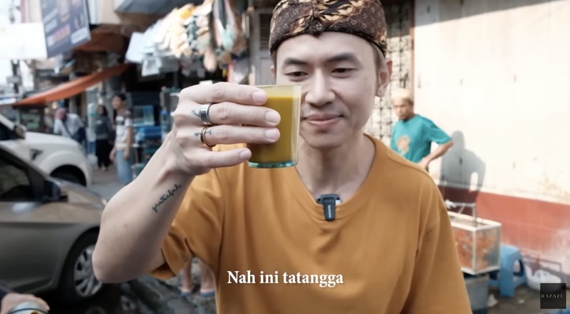 Tatangga! Rafael Tan Puas Kulineran Kue Tapel hingga Docang di Cirebon