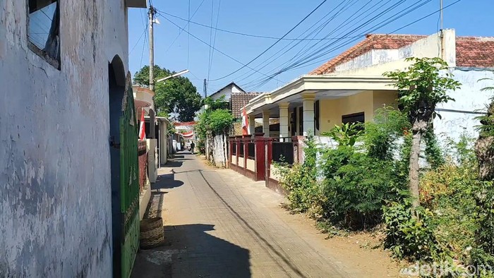 telinga bocah kota pasuruan putus digigit teman