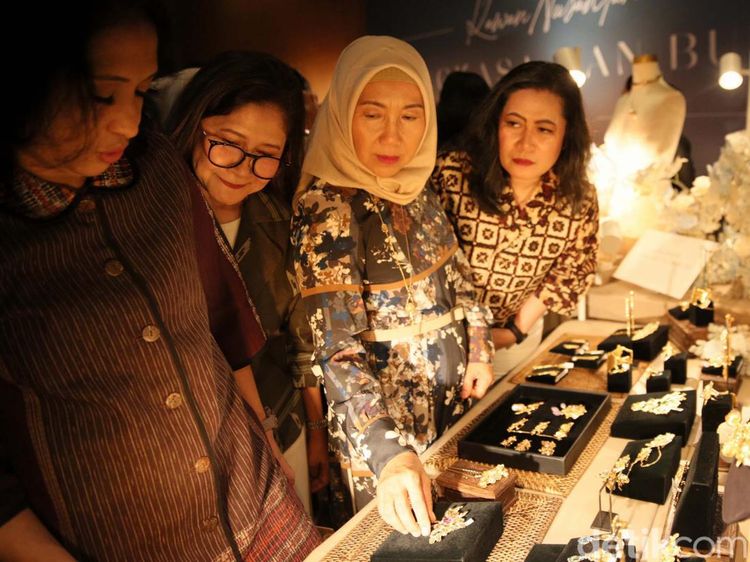 Tulola Gandeng UMKM Gelar Pameran Perhiasan