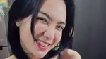 Serunya Wika Salim Kulineran di Italia hingga Masak Nasi Goreng