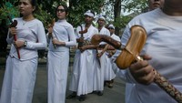 Selain itu acara ini sekaligus mengenalkan kembali keris sebagai karya seni dan benda budaya warisan nusantara yang telah diakui UNESCO sebagai warisan budaya dunia non-bendawi manusia.   