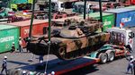 Alutsista Australia Bersandar di Tanjung Perak, Ada Apa?