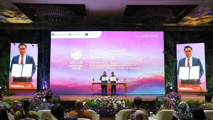Bank Indonesia, Bank Negara Malaysia, dan Bank of Thailand menyepakati untuk memperkuat kerja sama guna mendorong penggunaan mata uang lokal masing-masing negara.