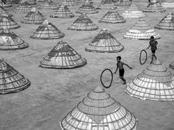 Jawara Kontes Foto Hitam Putih yang Mengesankan