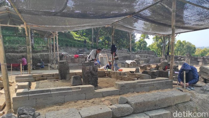Candi Gambar Wetan Blitar dipugar
