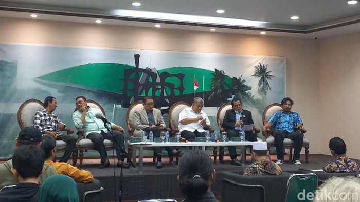 Fadli Zon dan Fahri Hamzah dalam suatu forum di DPR. (Anggi Muliawati/detikcom).