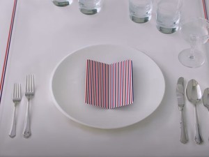 Siap-siap Tergoda, Galaxy Z Fold 5 Edisi Thom Browne Segera Hadir