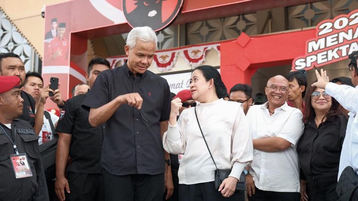 Ganjar dan Puan cek lokasi apel pemenangan PDIP di Stadion Jatidiri, Semarang, Jumat (25/8/2023).