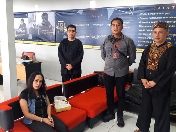 Ibu di Bandung diamankan polisi saat akan menyelundupkan sabu ke Lapas Banceuy.