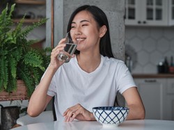 Bukan Minum Banyak Air Putih, Ini Tips Sahur agar Tak Cepat Haus saat Puasa