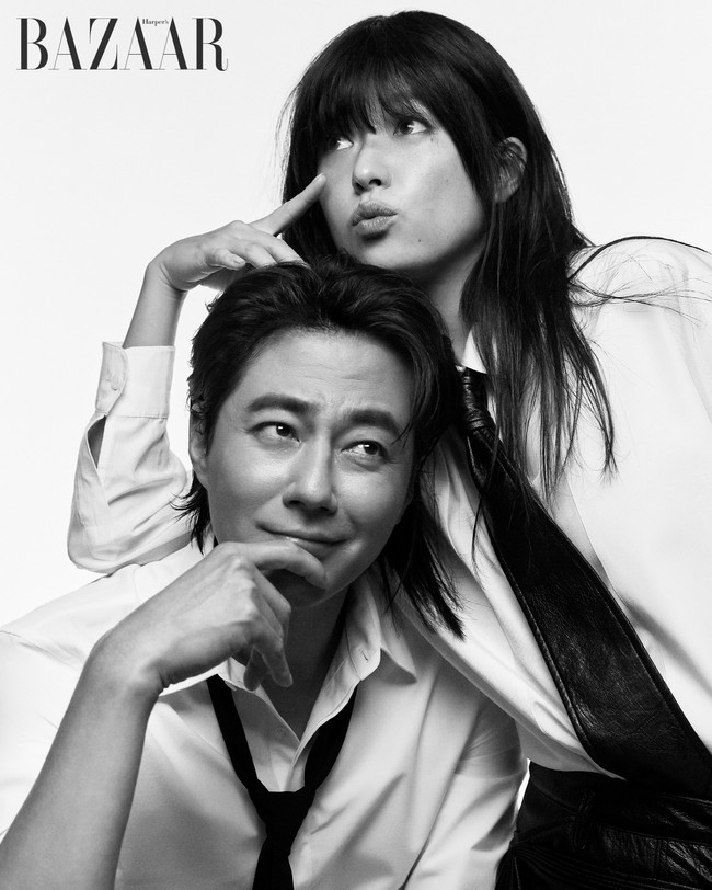Tak sedikit penggemar yang berharap Jo In Sung dan Han Hyo Joo terlibat cinta lokasi. Terlebih keduanya begitu serasi dalam pemotretan Harper’s Bazaar Korea.Foto: Instagram