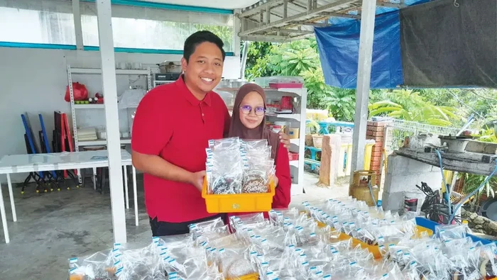 Keren! Pasangan Ini Raup Omzet Rp 40 Juta Sebulan dari Jualan Donat