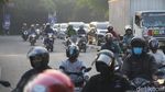 Lalin ke Lebak Bulus Macet, Pemotor Lawan Arah Berjamaah