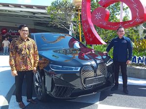 Mobil Listrik BMW Akan Layani Penumpang Garuda di Bandara Ngurah Rai