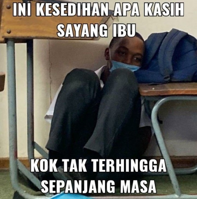 Namanya juga hidup, kadang di atas, kadang di bawah. Buat yang lagi sedih, jangan menyerah dan tetap semangat, ya!