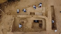 Begini bentuk kuil kuno berusia 4.500 tahun yang ditemukan di Huaca Tomabal, Lembah Viru, Peru, Kamis (24/8/2023).