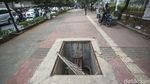 Nah Loh! Tutup Gorong-gorong Trotoar Menteng Pulo Dicuri