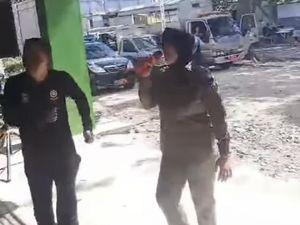 Heboh Oknum Anggota Satpol PP Parepare Asyik Karaoke Saat Jam Kerja