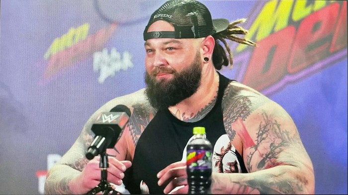 Penyebab Meninggalnya Bray Wyatt Terungkap: Serangan Jantung saat Tidur Siang