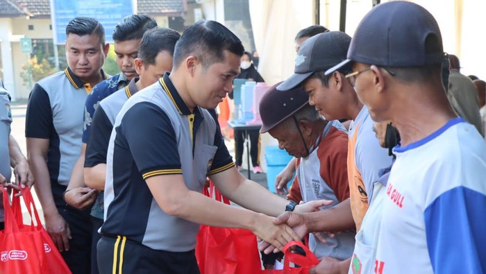 Polisi Nganjuk Belusukan Ke Tukang Becak-Ulama